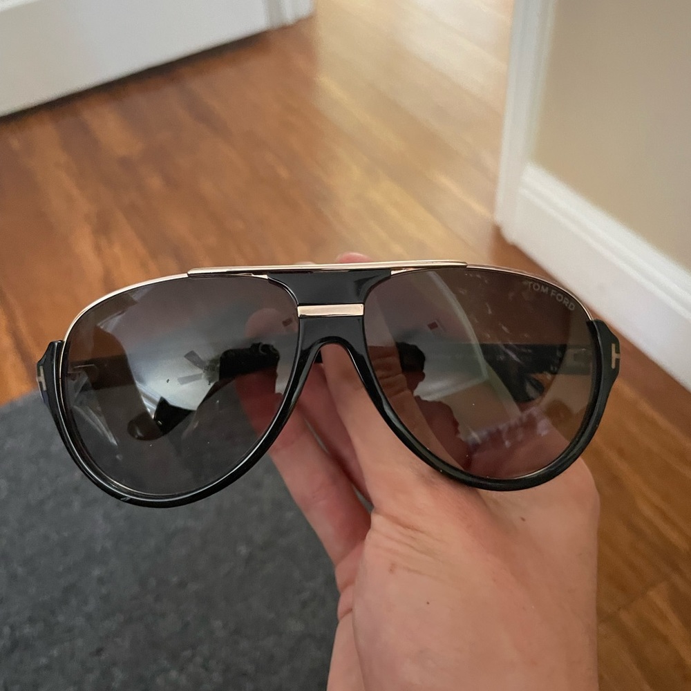 TOM FORD SUNGLASSES